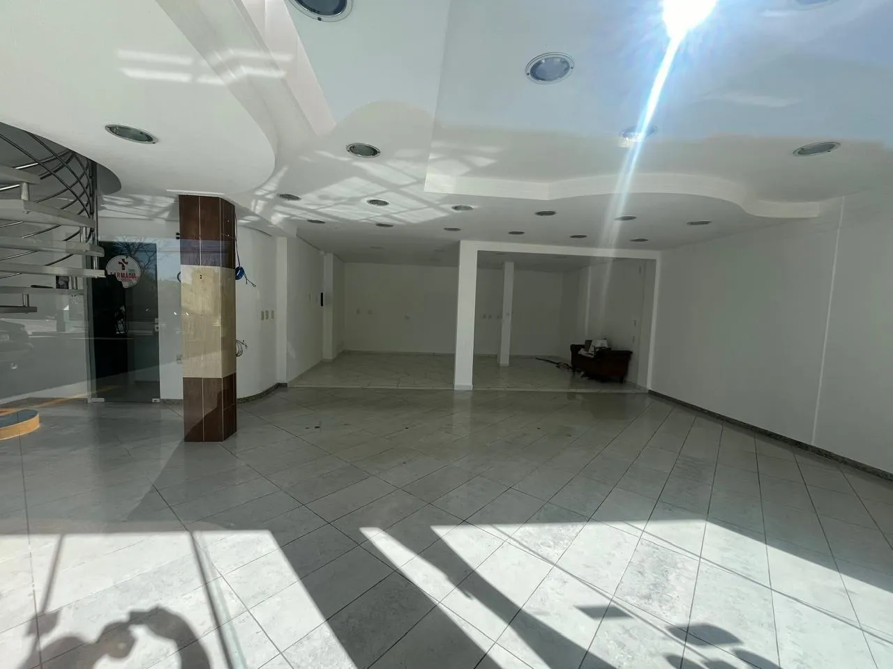Excelente sala comercial térrea no Encano — foto 4