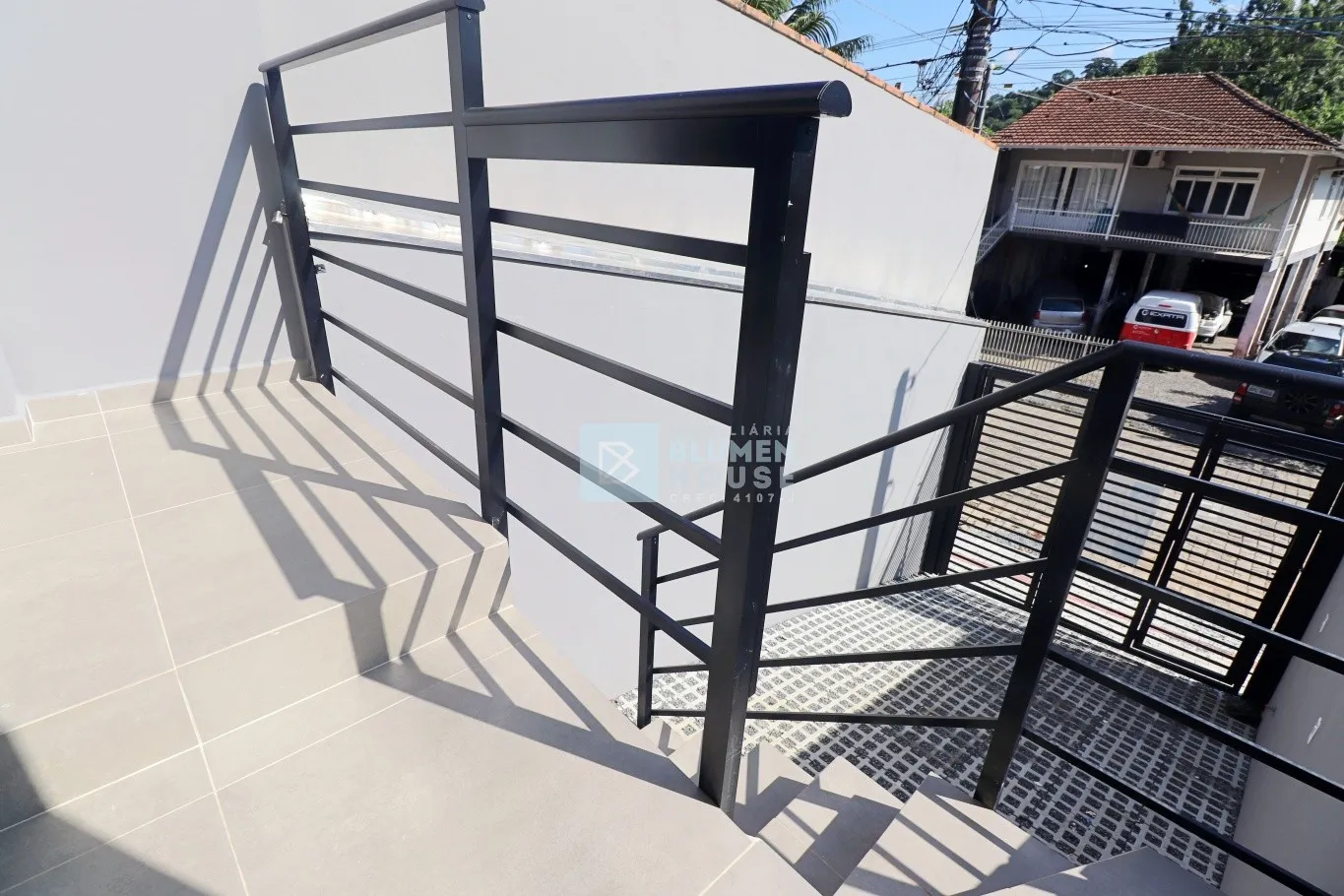 Sobrado em ótima localização no bairro Salto do Norte! — foto 3