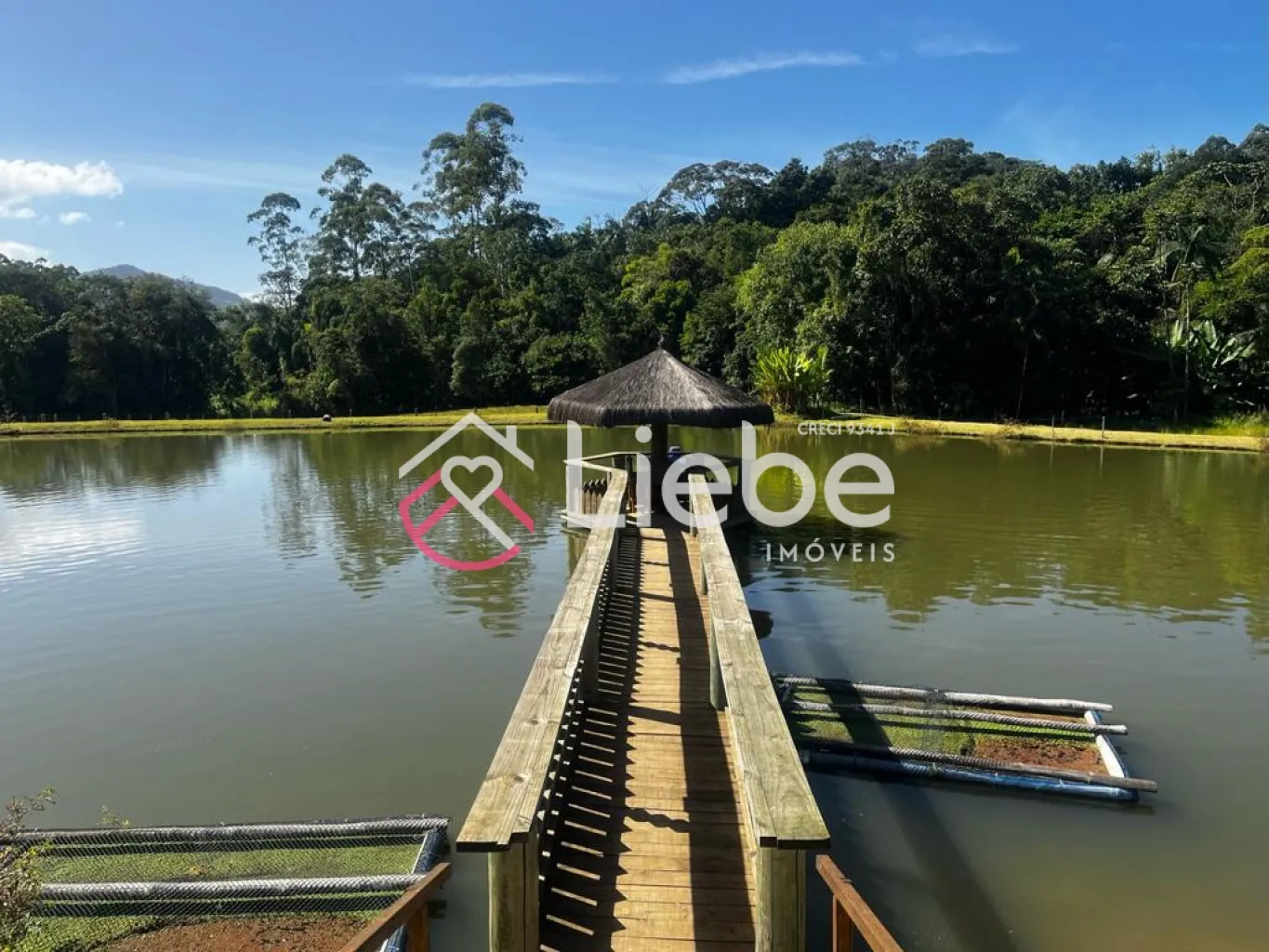Lindo sítio no Bairro Ribeirão Luebke, localizado na Rota do Imigrante, na cidade de Pomerode, com 135.672,61m. - foto 1