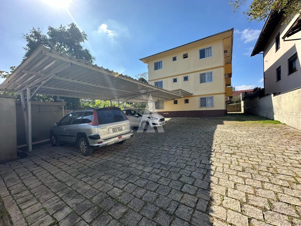 Apartamento com 1 quarto(s) à venda no bairro Bom Retiro em Joinville, por R$ 2.980.000.00. — foto 2