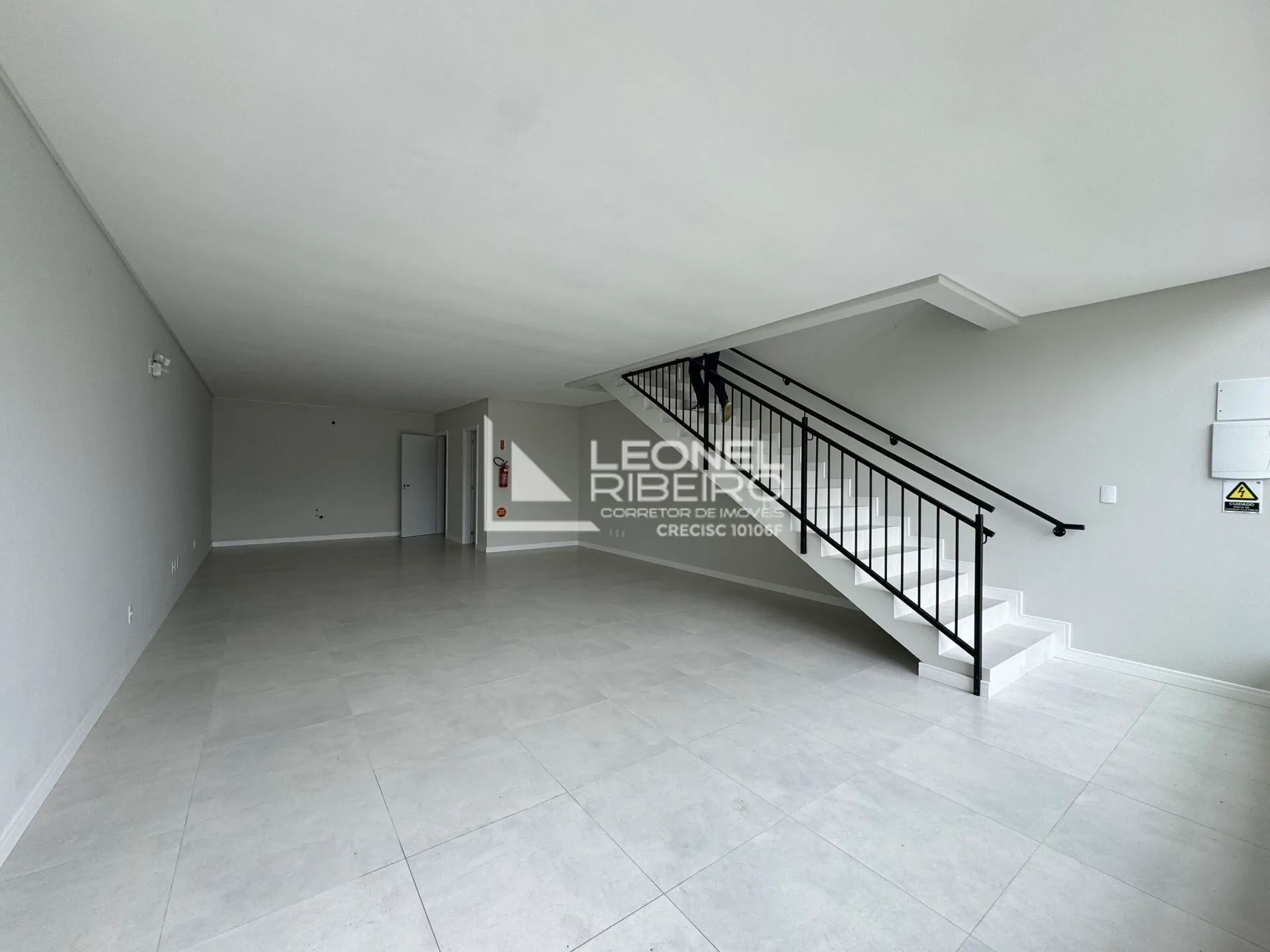 Sala comercial à venda, 130 m no bairro Quintino em Timbó-SC — foto 2
