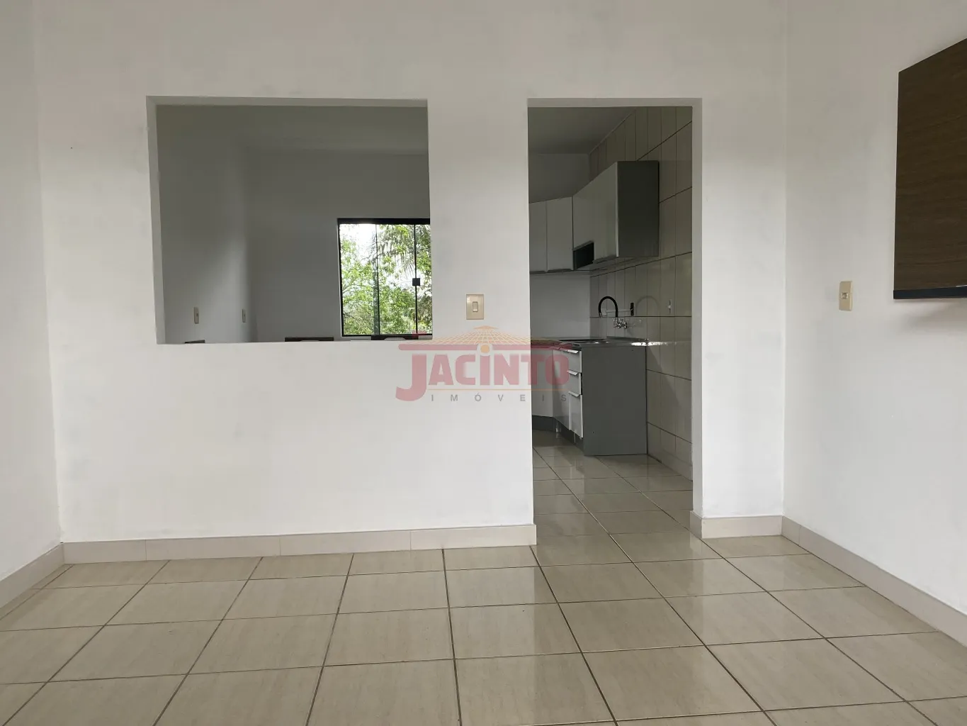 Casa de alvenaria com 3 quartos, no bairro Fortaleza. — foto 3