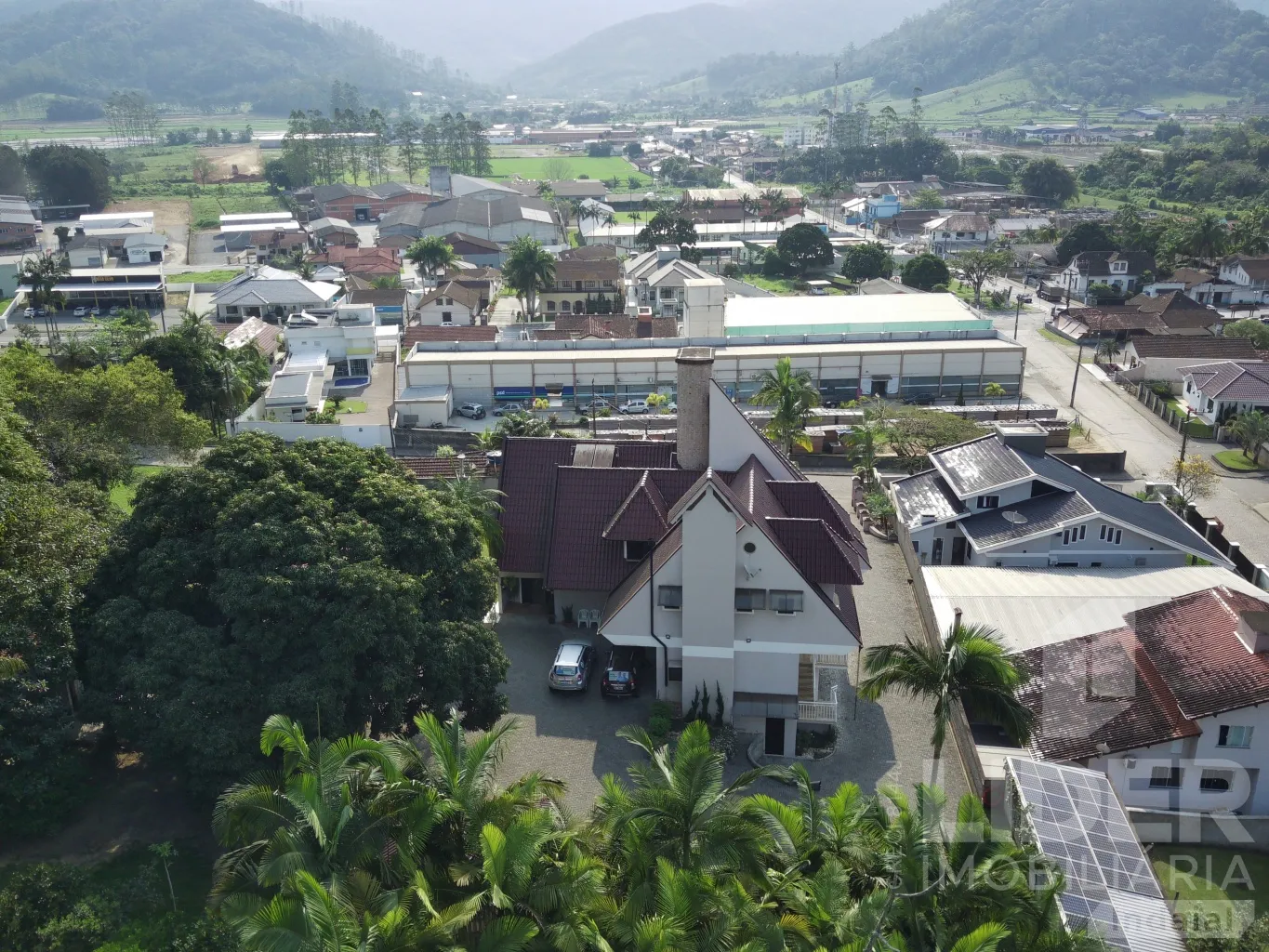 Mansão Linda e Imponente — foto 6