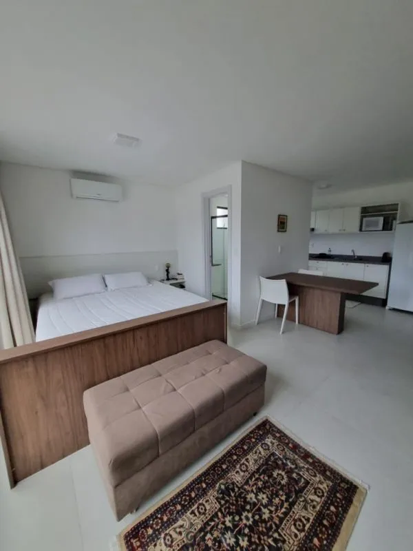 Excelente Loft, novo, mobiliado e equipado, localizado no bairro Garcia — foto 2