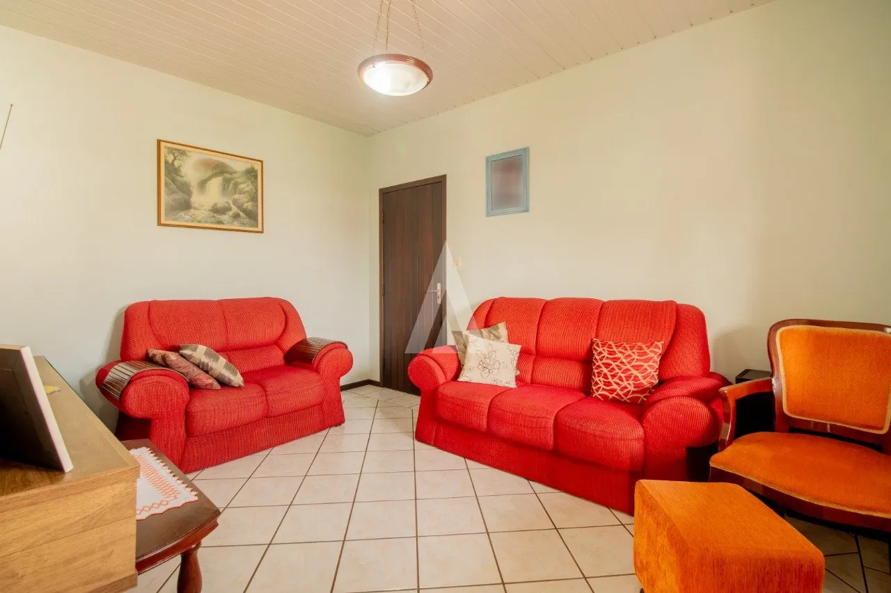 Casa com 3 quarto(s) à venda no bairro Floresta em Joinville, por R$ 810.000.00. — foto 3