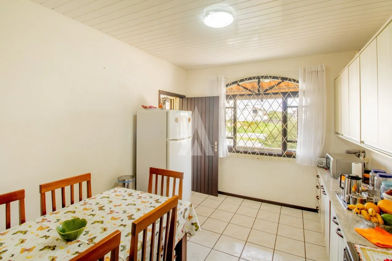 Casa com 3 quarto(s) à venda no bairro Floresta em Joinville, por R$ 810.000.00. — foto 6