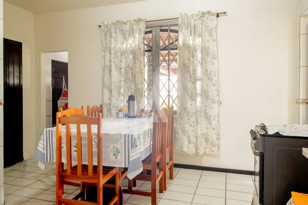 Casa com 3 quarto(s) à venda no bairro Floresta em Joinville, por R$ 810.000.00. — foto 7
