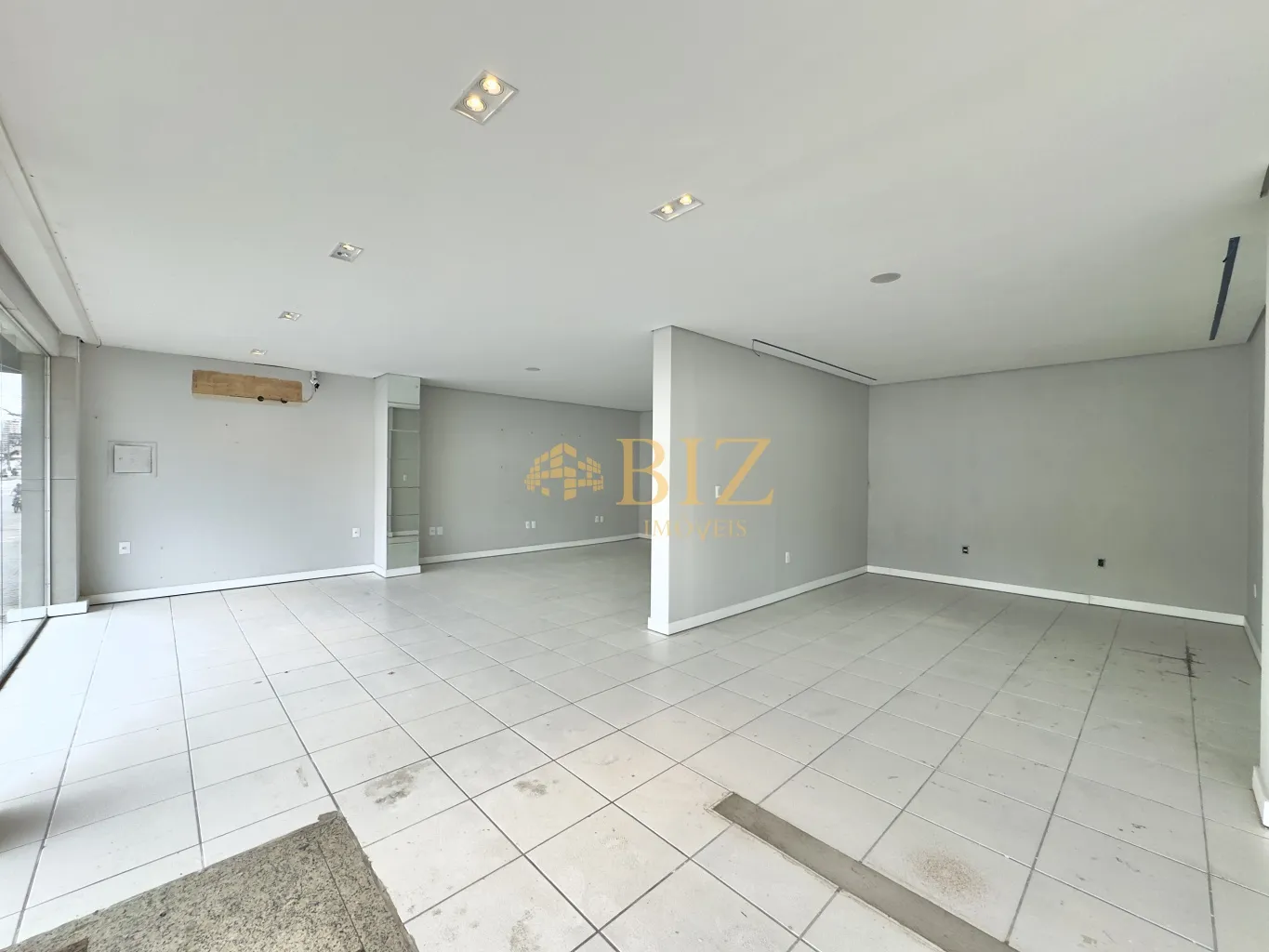Excelente oportunidade comercial no centro de Blumenau, com 170m! — foto 5