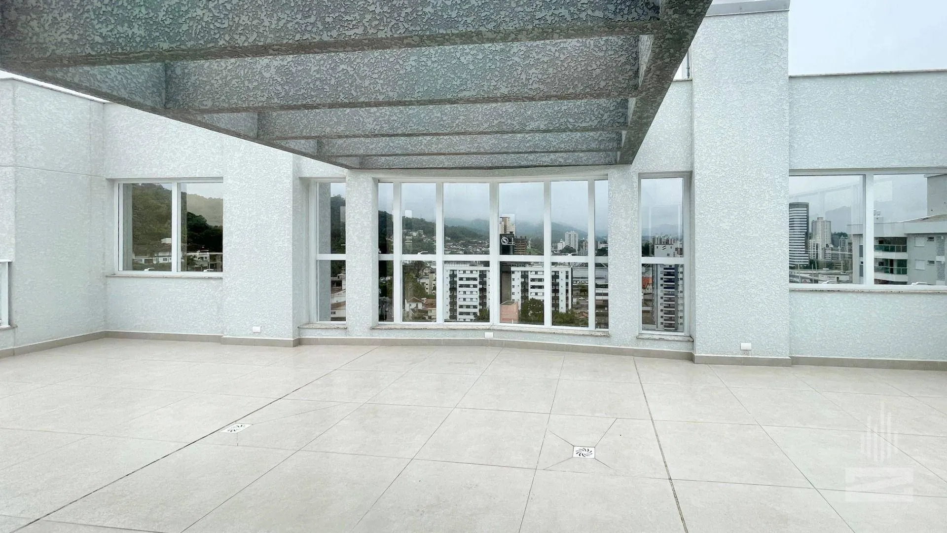 Cobertura com 3 dormitórios à venda, 287 m por R$ 3.391.223,65 - Centro - Blumenau/SC — foto 3
