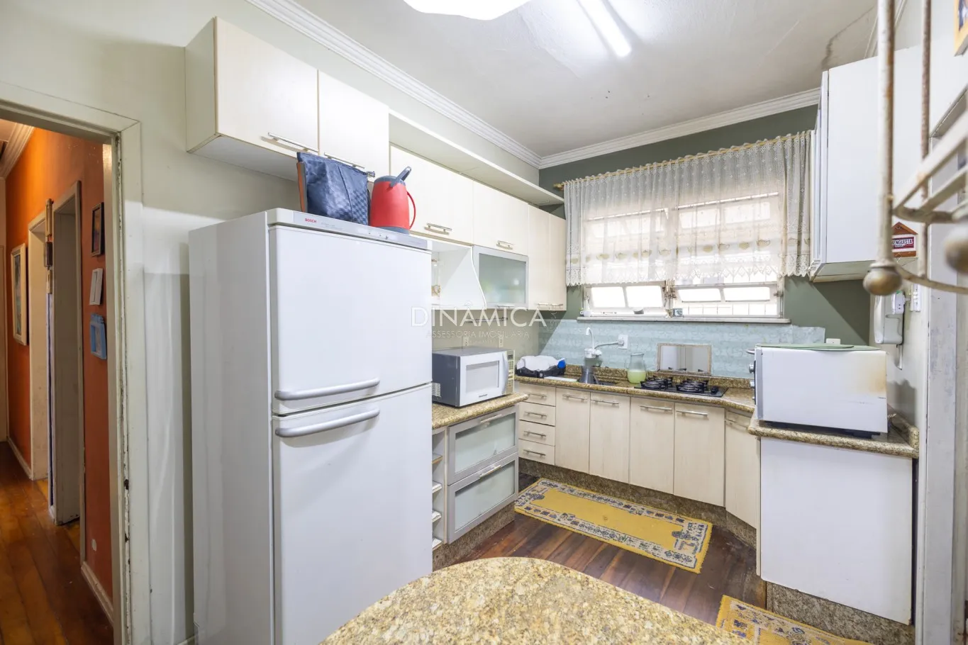 Casa com excelente terreno a venda no bairro Garcia em Blumenau, ótima opção para você investidor . - foto 1