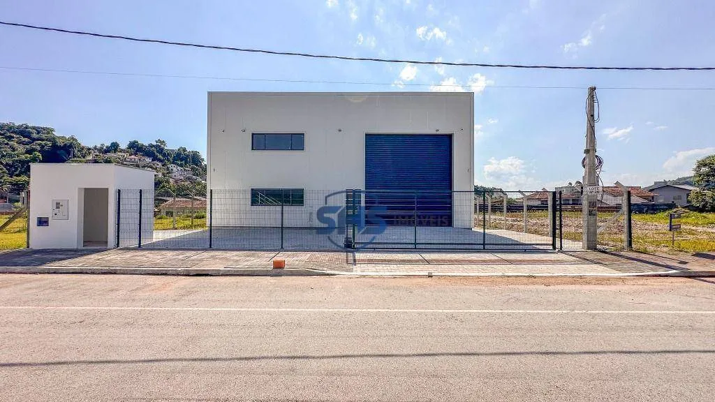 Galpão, 710 m - venda por R$ 3.200.000,00 ou aluguel por R$ 18.200,01/mês - Bela Vista - Gaspar/SC - foto 1
