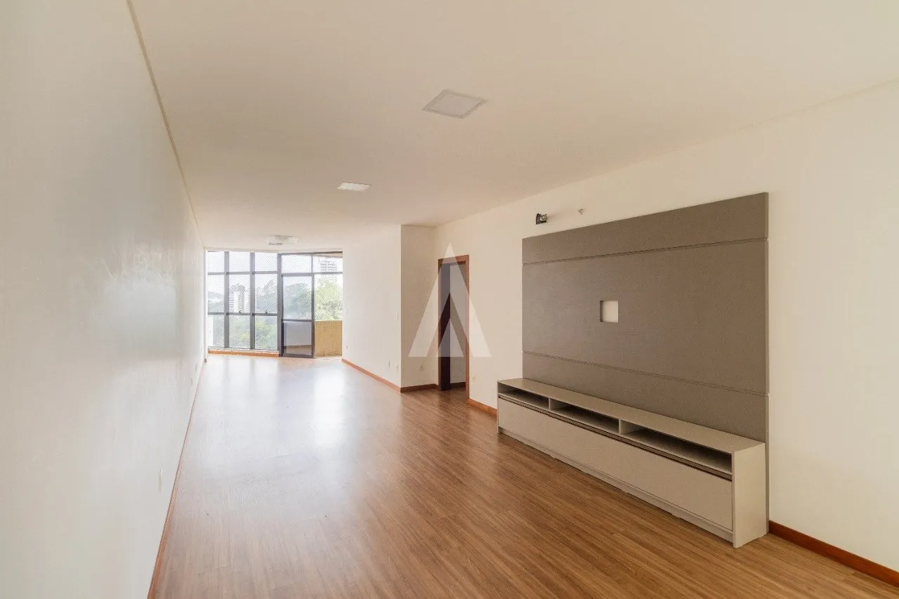 Apartamento com 1 suíte(s) mais 2 quarto(s) à venda no bairro ATIRADORES em JOINVILLE, por R$ 1.100.000.00. — foto 4