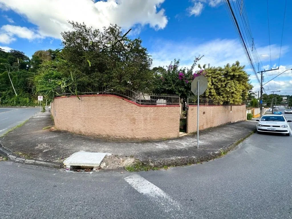 CASA no FLORESTA com 4 quartos para VENDA, 167 m - foto 1