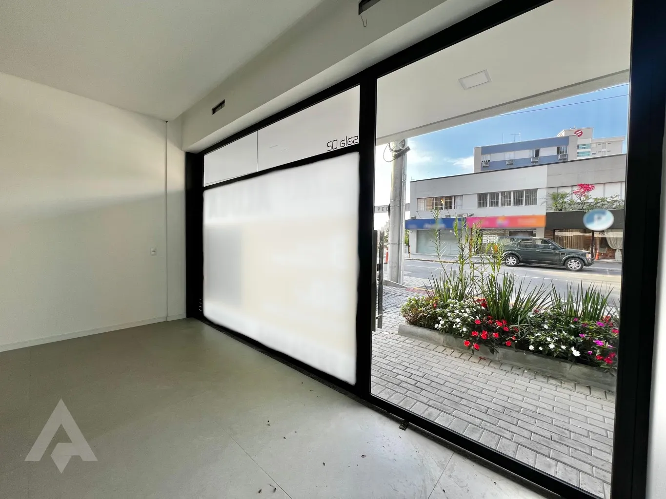 Loja térrea 60,74m para locação por R$ 3.800,00 - Bairro Velha - Blumenau/SC — foto 2