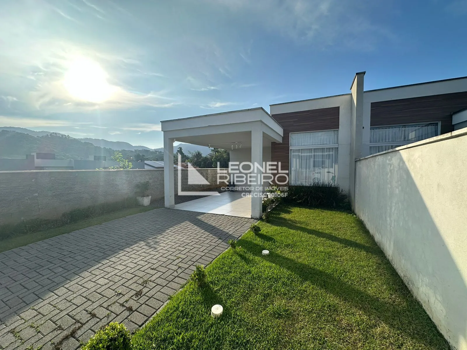 Casa com 2 dormitórios à venda, 66,00 m no bairro Divinéia em Rio dos Cedros-SC - foto 1