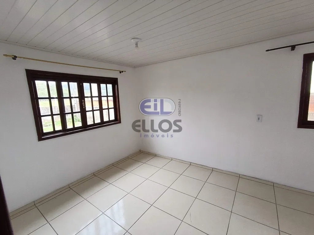 Casa de esquina no Bairro Itinga Joinville — foto 3