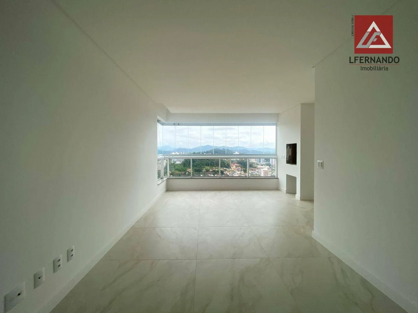 Apartamento com 2 dormitórios, sendo 1 suíte à venda, 77 m por R$ 695.000 - Escola Agrícola - Blumenau/SC - foto 1