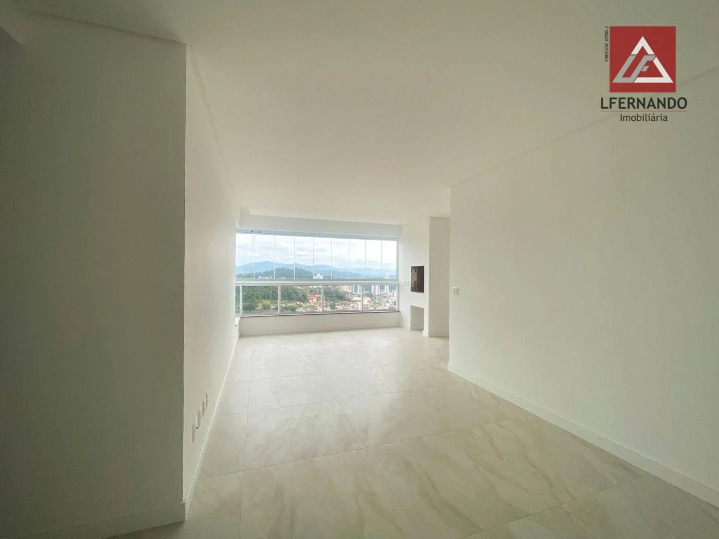 Apartamento com 2 dormitórios, sendo 1 suíte à venda, 77 m por R$ 695.000 - Escola Agrícola - Blumenau/SC — foto 2