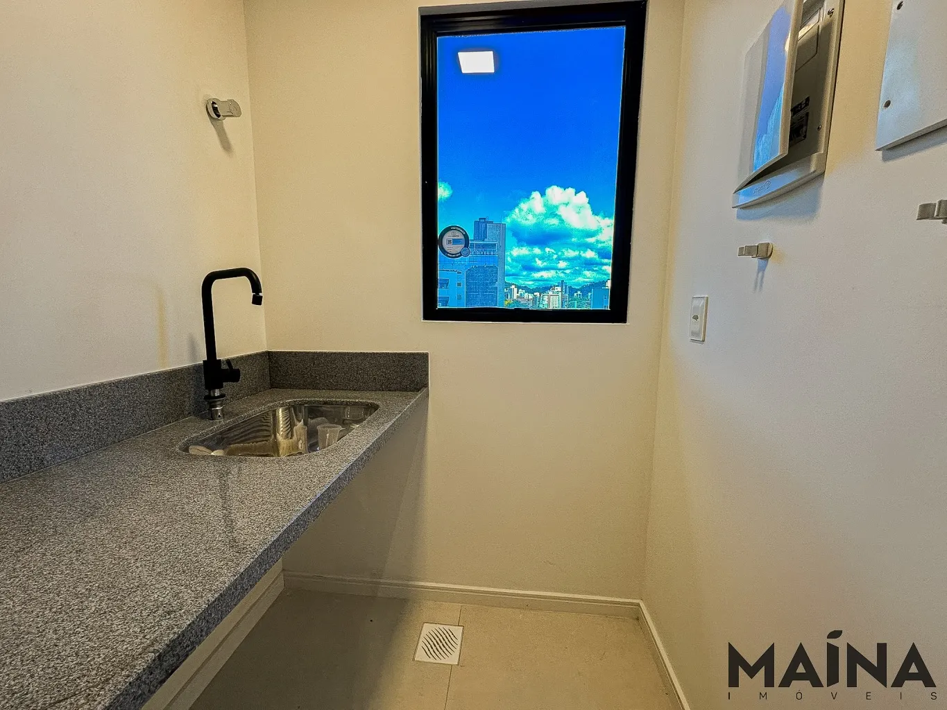 Loft totalmente mobiliado no bairro Garcia em Blumenau. — foto 6