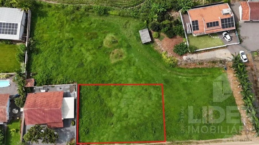 Terreno com testada de 30 metros - foto 1