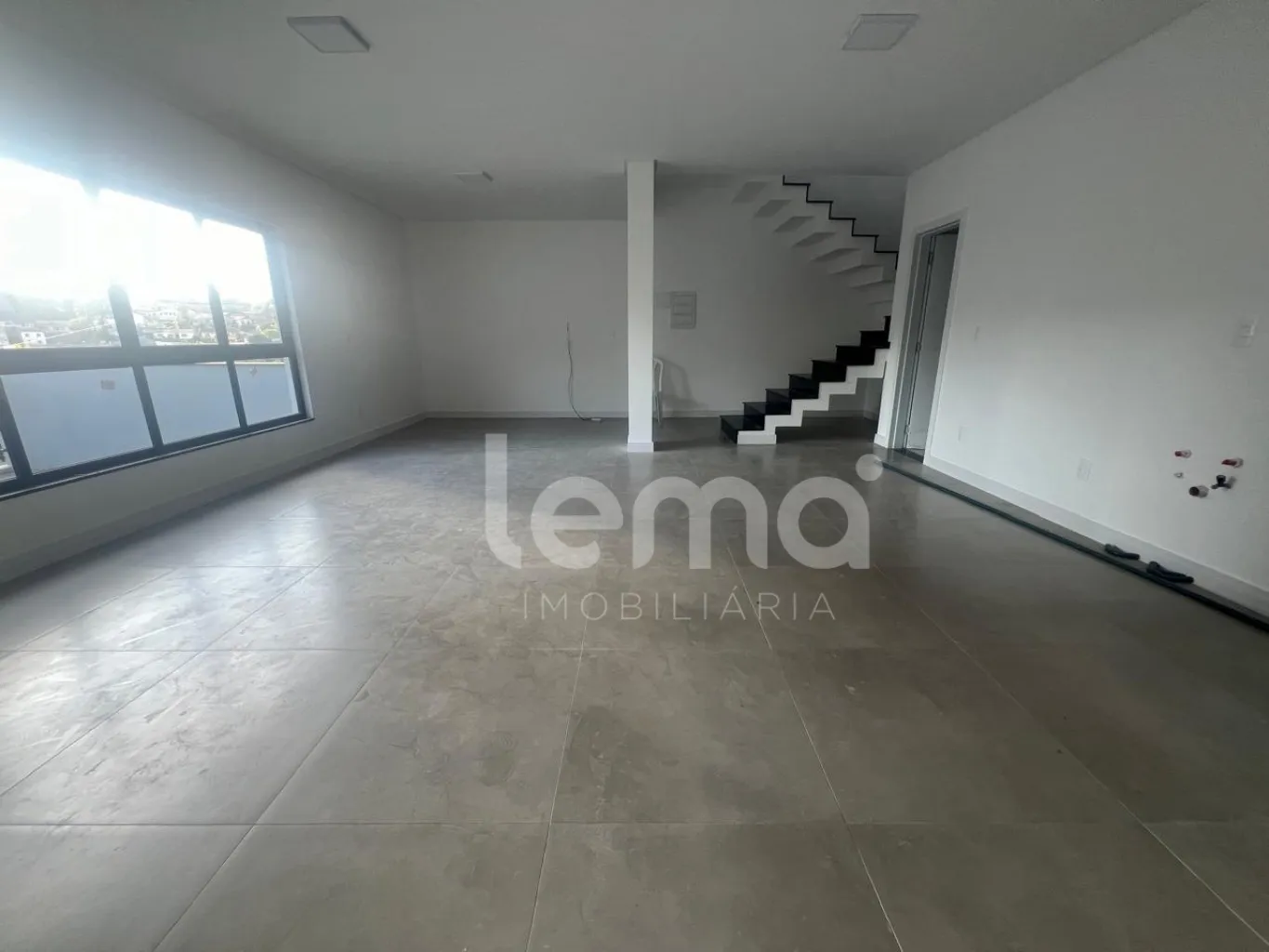 Casa nova e pronta para morar localizada no Bairro Escola Agrícola — foto 7
