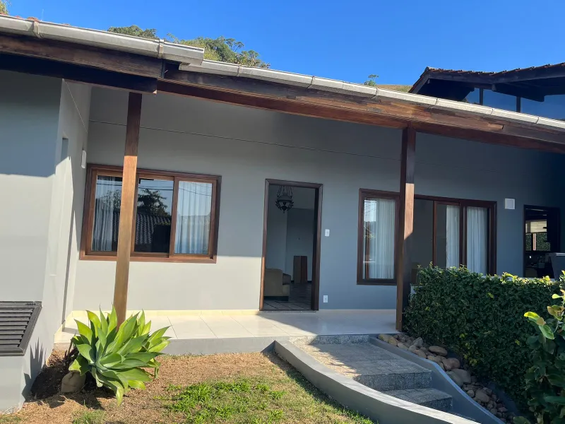 Excelente Casa 3 suítes Bairro Bela Vista - foto 1