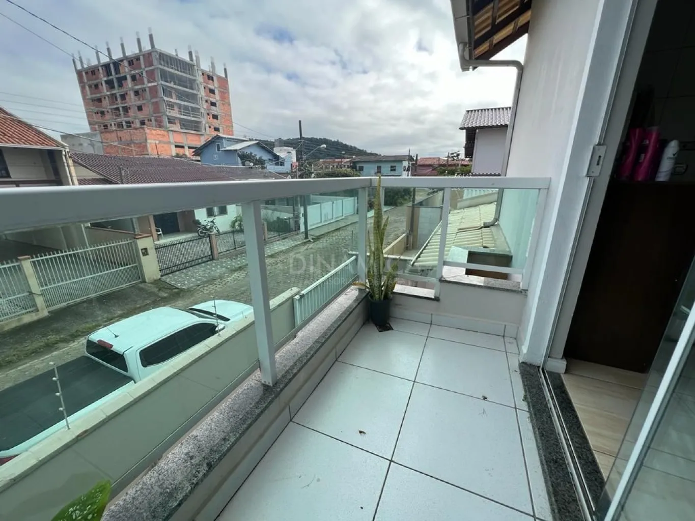 Casa semimobiliada com 165m2 em Penha a 200mt do mar e próximo do parque Beto Carrero — foto 3