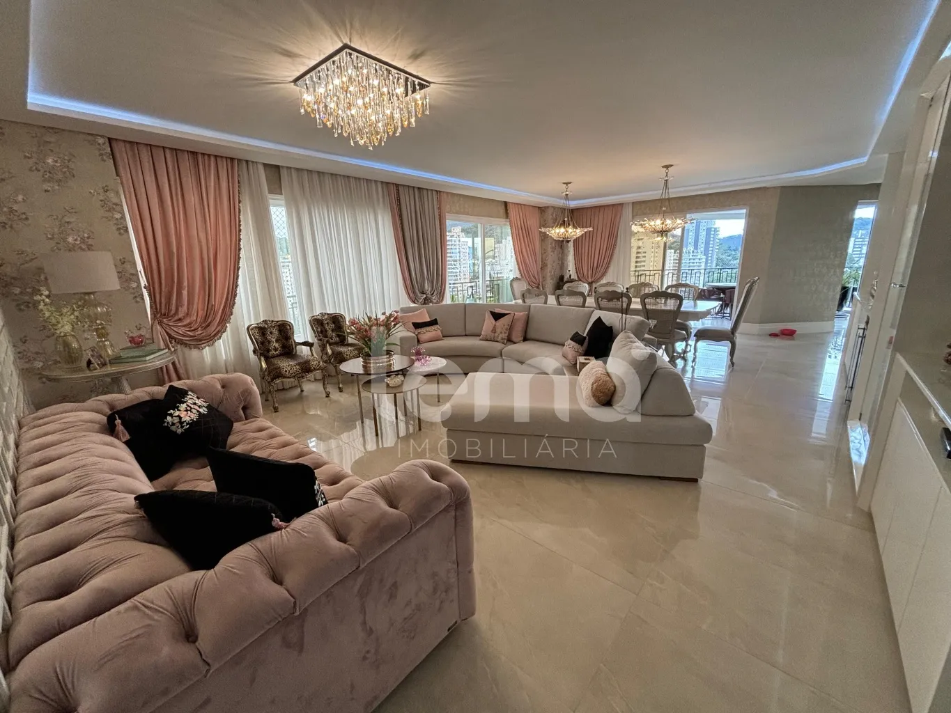 Cobertura com 4 suítes no bairro Jardim Blumenau — foto 3