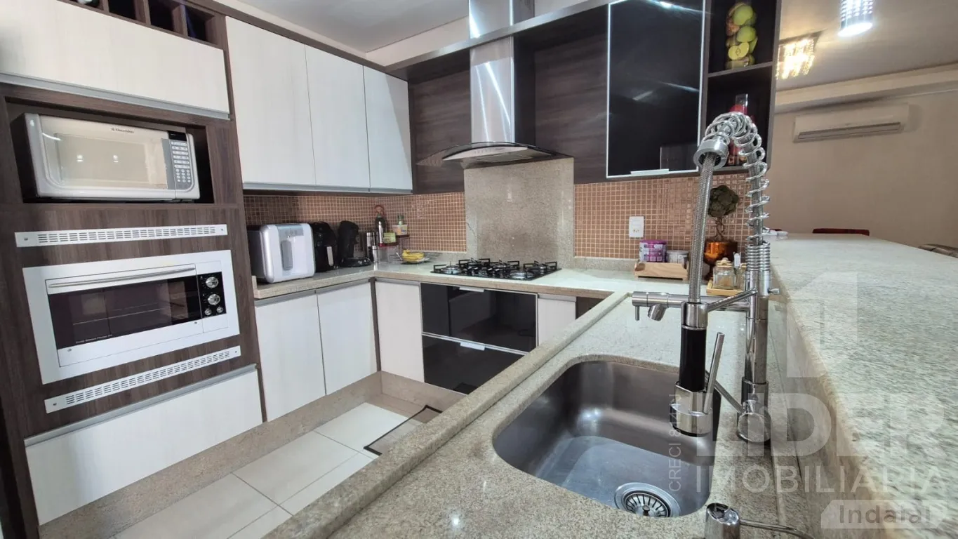 Casa à venda com 3 quartos e 1 suíte, 3 vagas, 197m² no Carijós, Indaial — foto 5