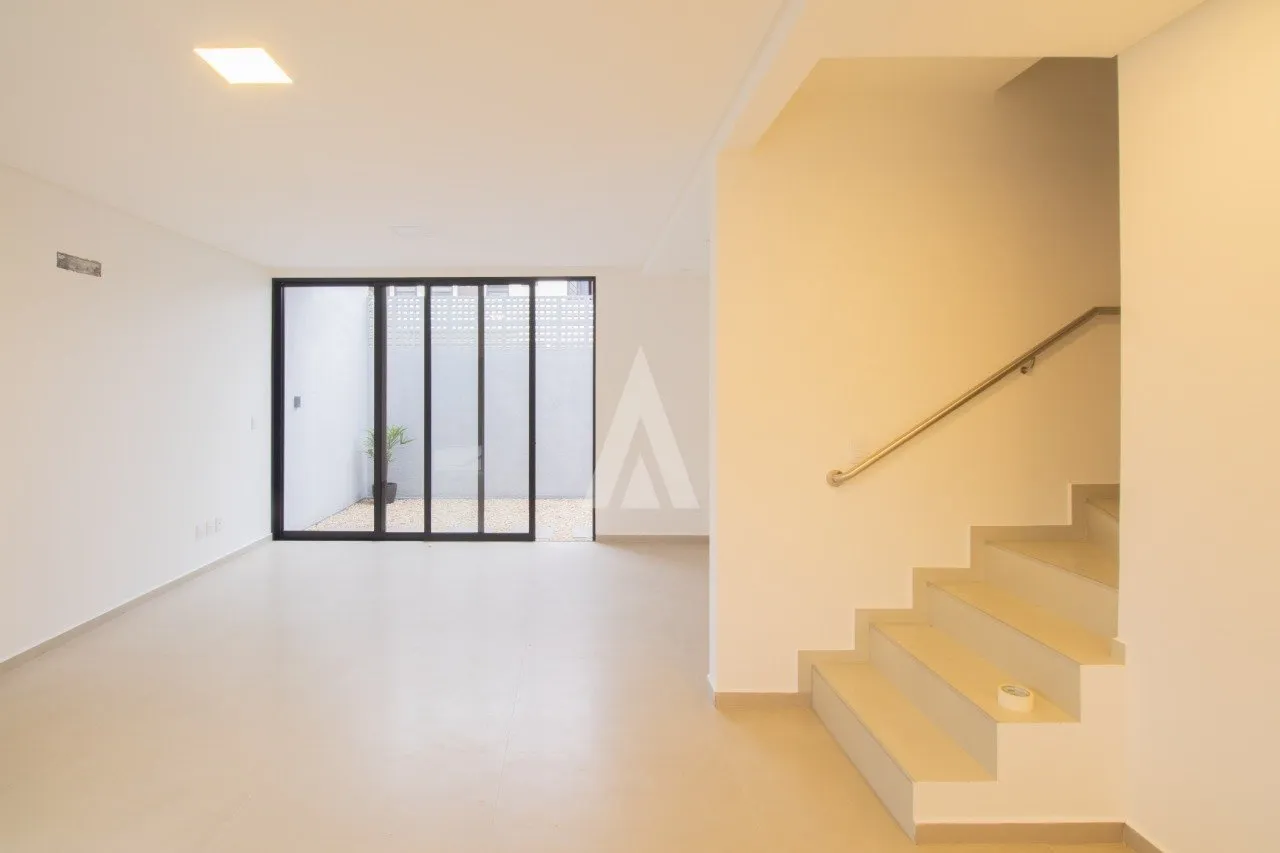 Casa em Condomínio com 1 suíte(s) mais 2 quarto(s) à venda no bairro BOM RETIRO em JOINVILLE, por R$ 1.097.000.00. — foto 3