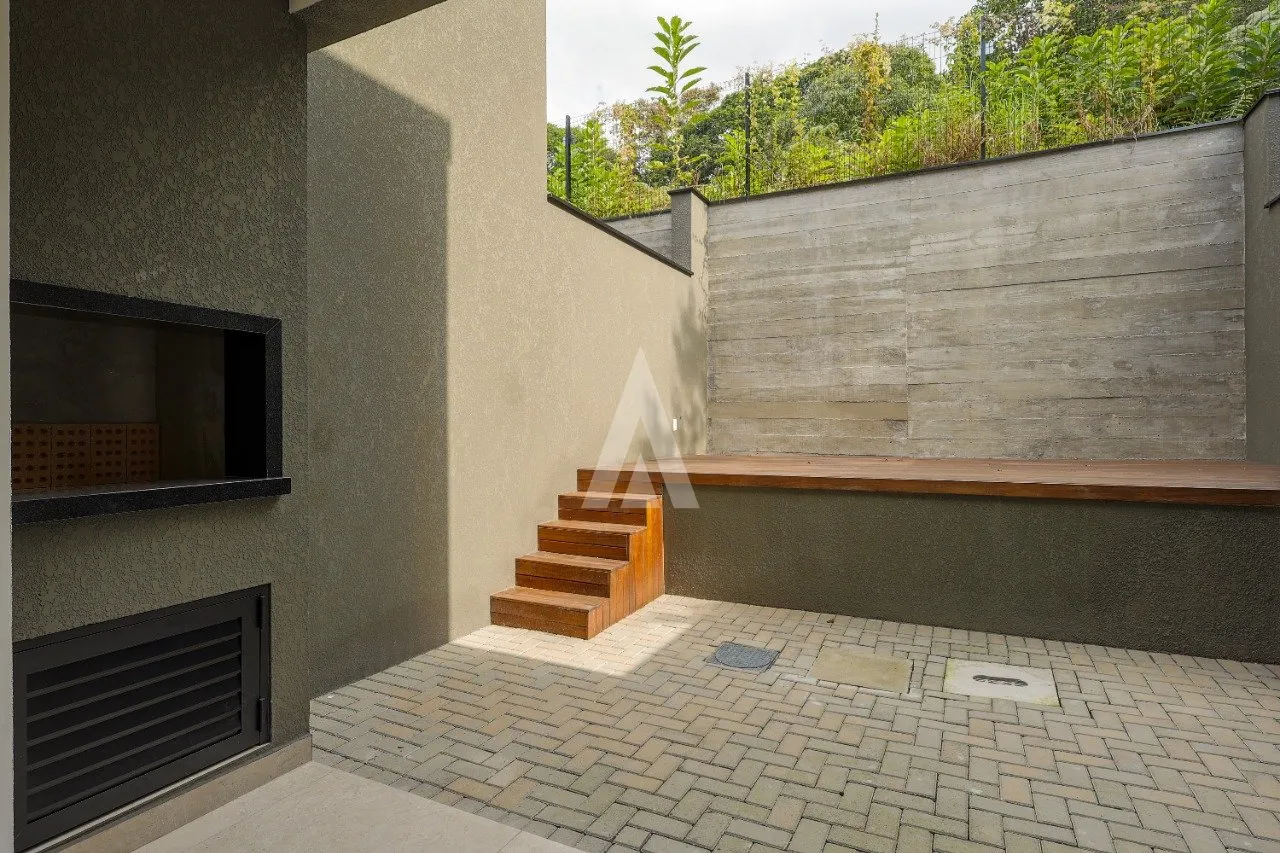 Sobrado Geminado com 3 suíte(s) à venda no bairro Anita Garibaldi em Joinville, por R$1.430.000,00. — foto 7