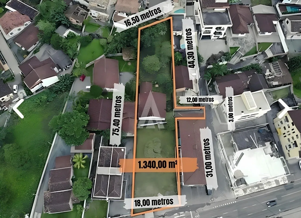 Terreno à venda no bairro Saguaçu em Joinville, por R$ 1.250.000.00. — foto 2