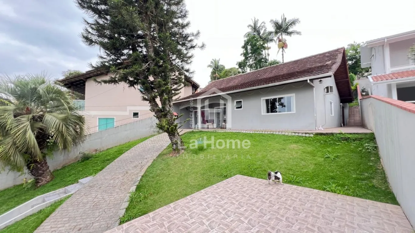 Casa com 03 dormitórios sendo 01 suíte em Excelente Localização, Bairro Fortaleza, Blumenau — foto 2