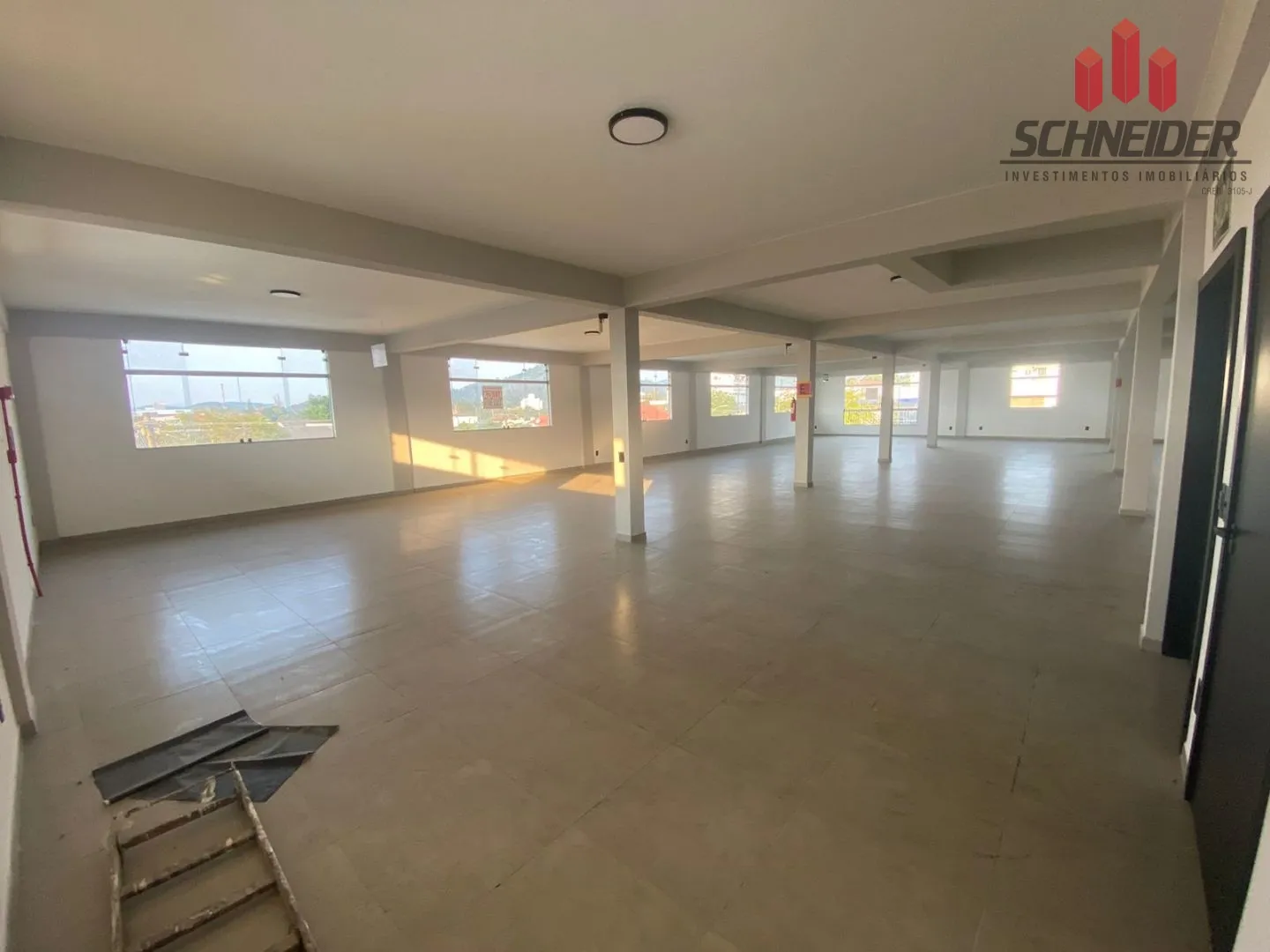 Sala comercial para alugar no bairro Nações em Indaial/SC — foto 2