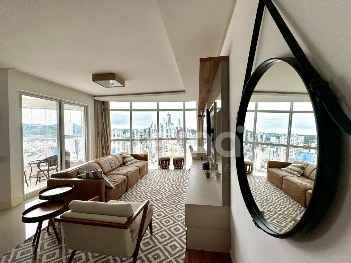 APARTAMENTO Á VENDA NO CENTRO EM BALNEÁRIO CAMBORIÚ — foto 6