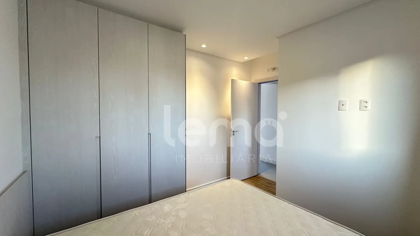 Apartamento semi mobilíado com 2 Quartos à venda no bairro Vila Nova. — foto 6