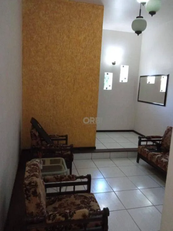 Casa com 5 dormitórios (4 suítes) no Garcia — foto 2
