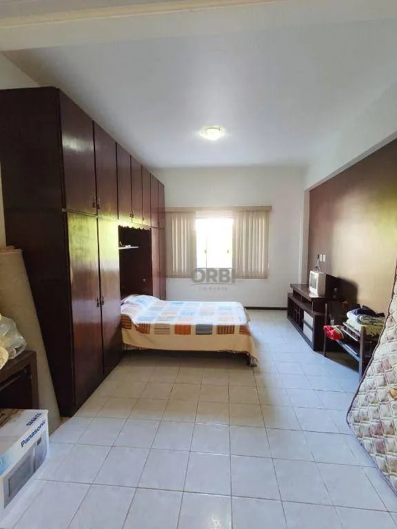 Casa com 5 dormitórios (4 suítes) no Garcia — foto 6