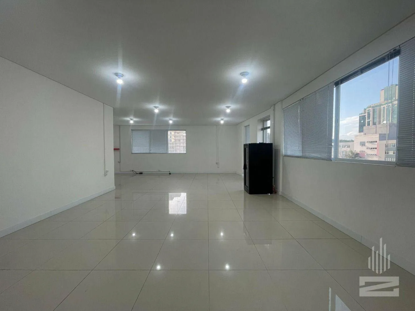 Excelente Sala Comercial para Locação com 74m no bairro Jardim Blumenau em Blumenau — foto 3
