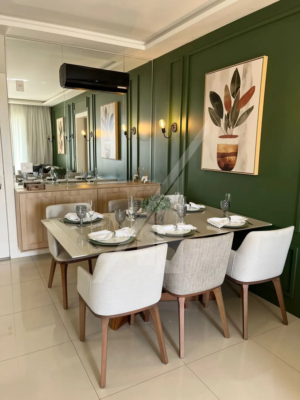 APARTAMENTO FINAMENTE MOBILIADO COM DOIS DORMITÓRIOS - MEIA PRAIA/ ITAPEMA — foto 3