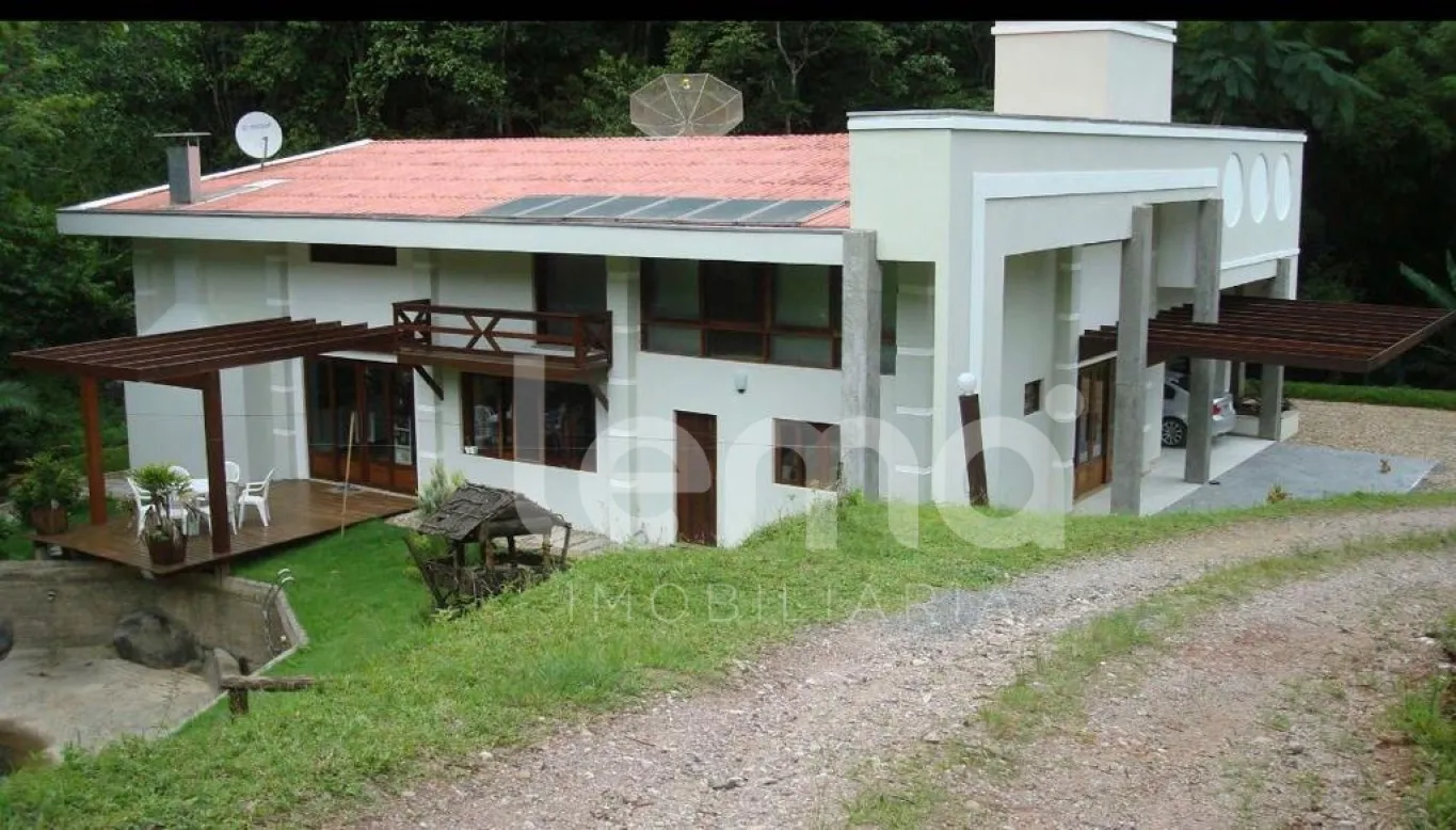 Ampla propriedade no Arraial Do Ouro, em Gaspar — foto 3
