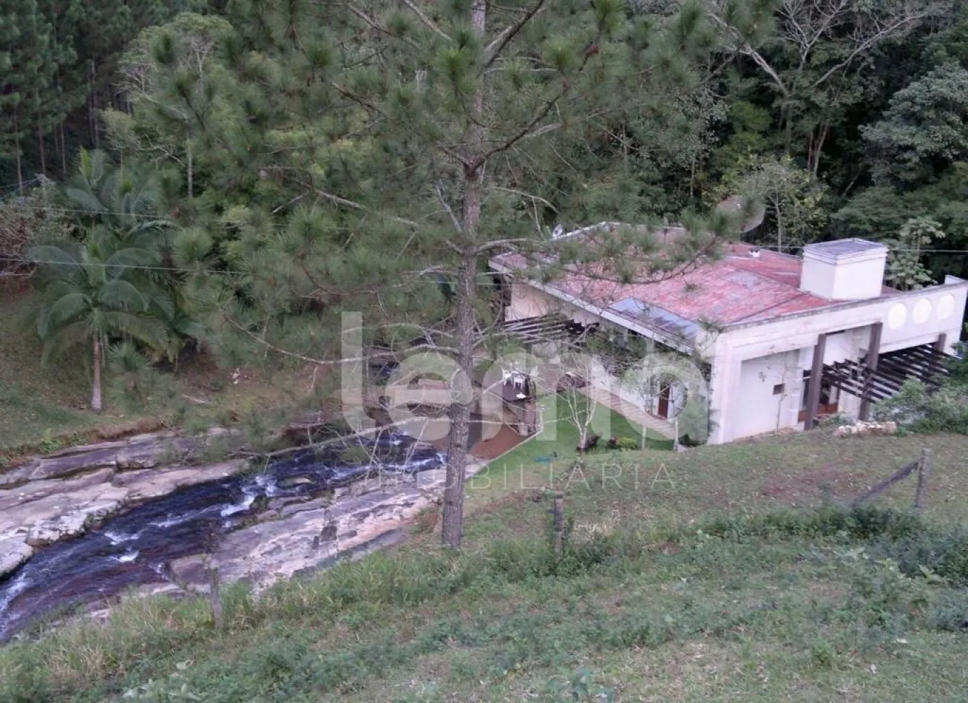 Ampla propriedade no Arraial Do Ouro, em Gaspar — foto 5
