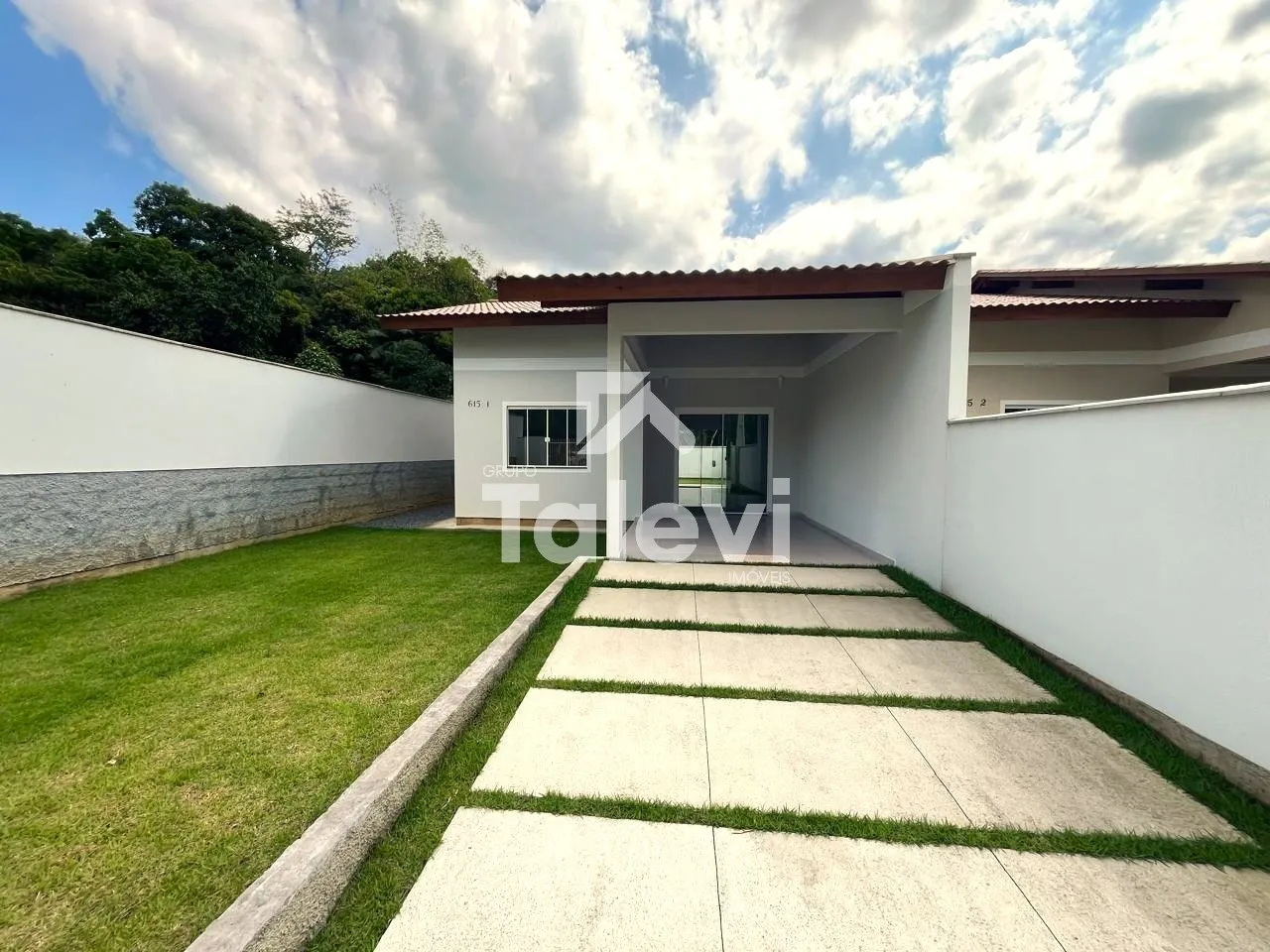 Seu Novo Lar no Coração de Rio dos Cedros - Casa Aconchegante com Espaço Externo e Excelente Localização — foto 2