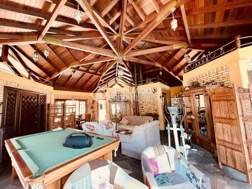 Casa à venda com 5 quartos e 3 suítes, 10 vagas, 800m² na Capitão Savas no Itaguaçú, Florianópolis — foto 4