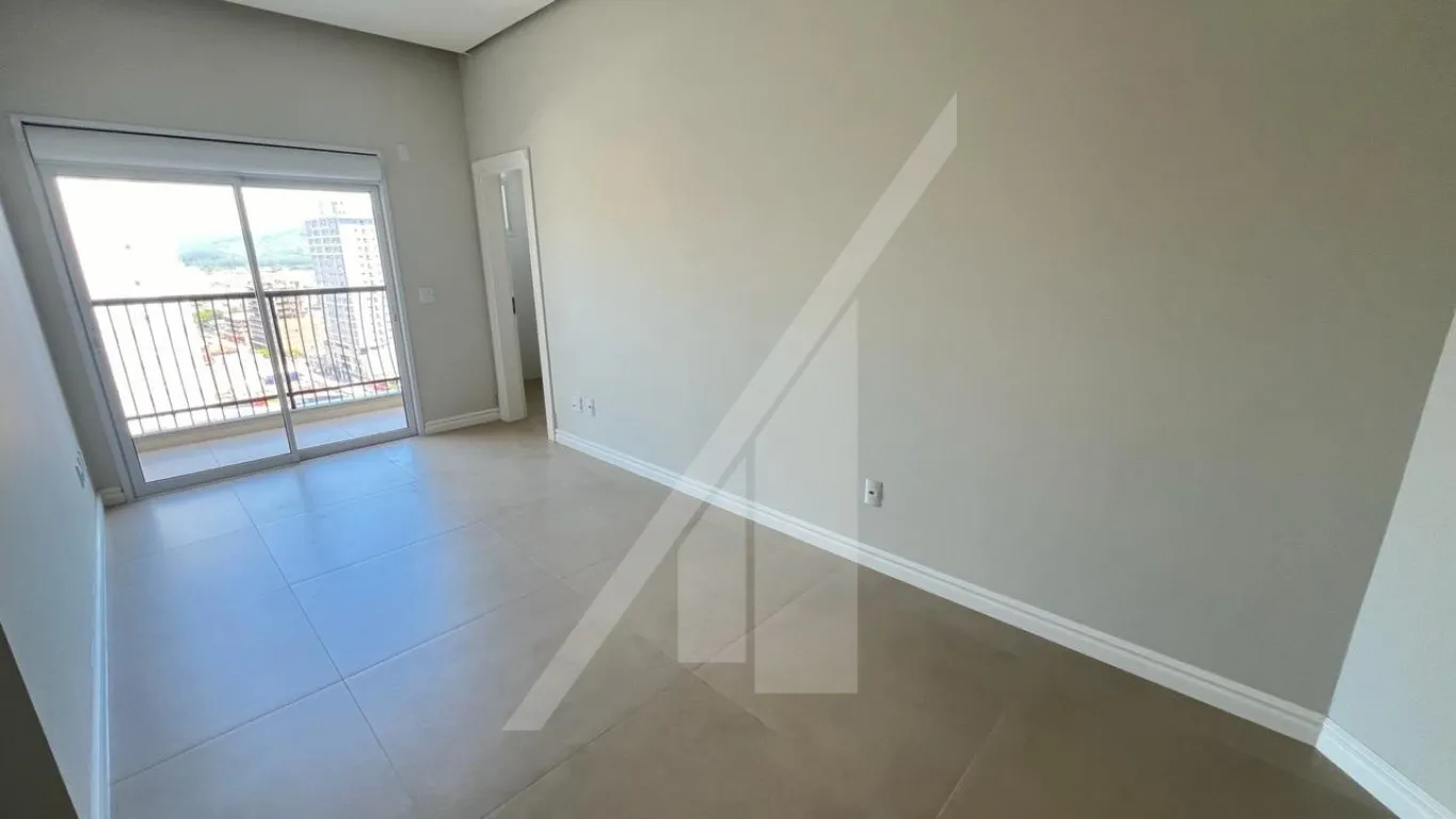 APARTAMENTO COM QUATRO SUÍTES, TRÊS VAGAS DE GARAGEM E CONDOMINIO COMPLETO - MEIA PRAIA/ ITAPEMA — foto 6