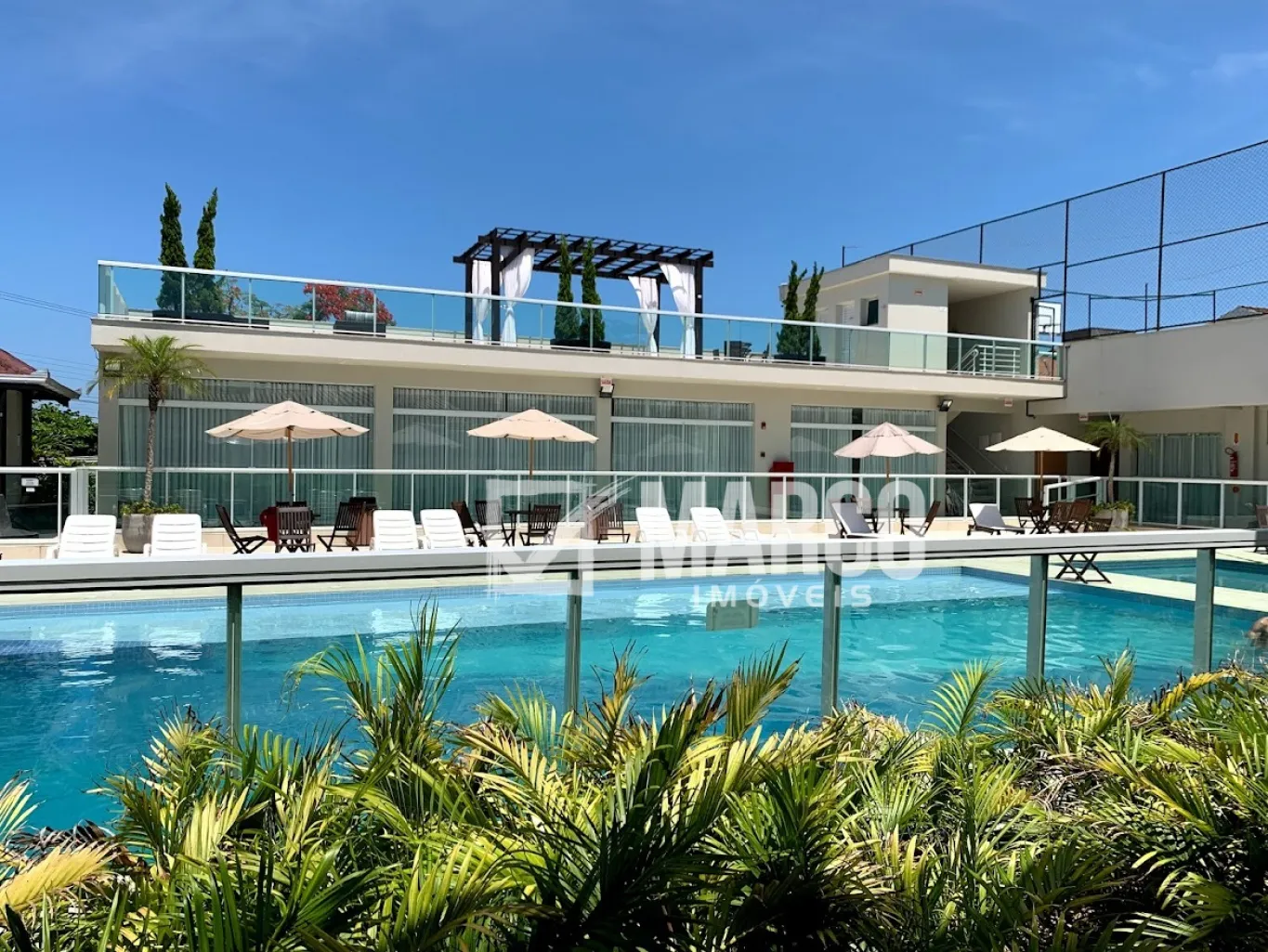 Belíssimo apartamento frente mar, finamente mobiliado com 194,77 m totais com vista incrível para o mar — foto 2