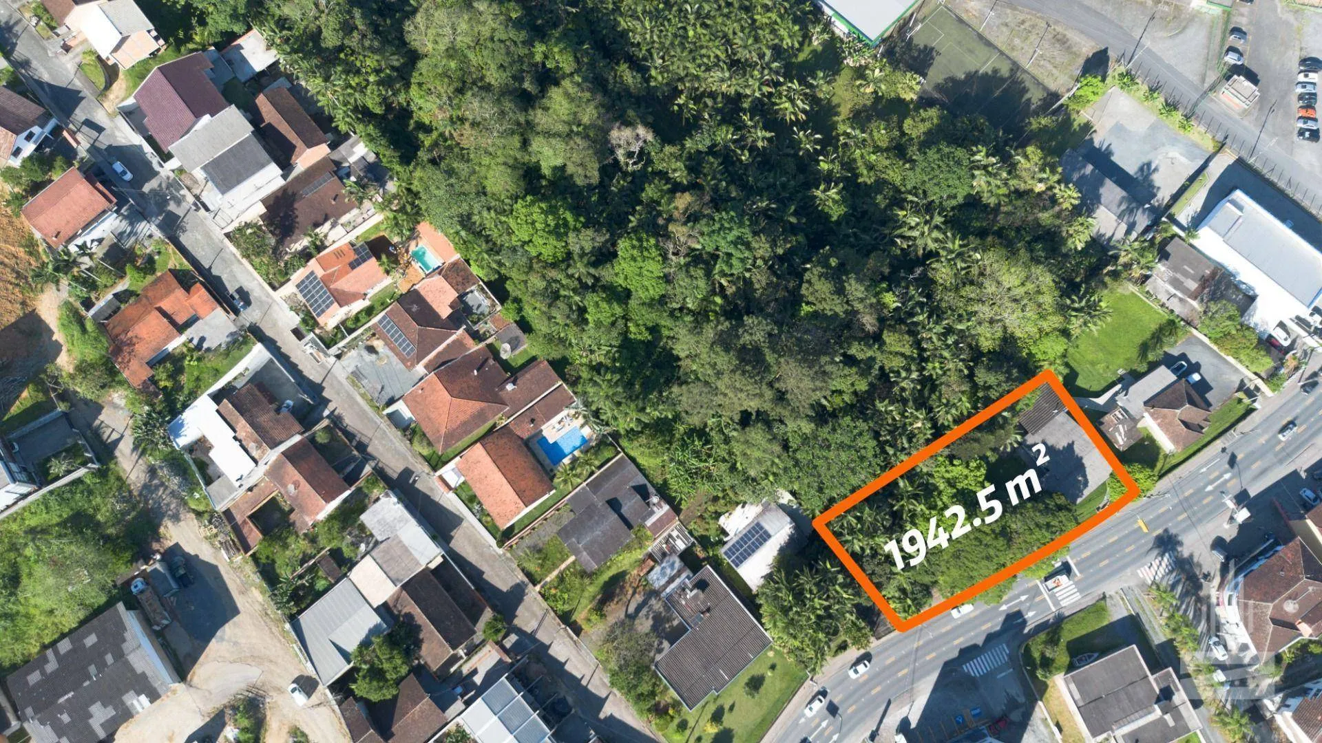 Terreno à Venda com 1942,50m em Ótima Localização no bairro Água Verde em Blumenau — foto 2
