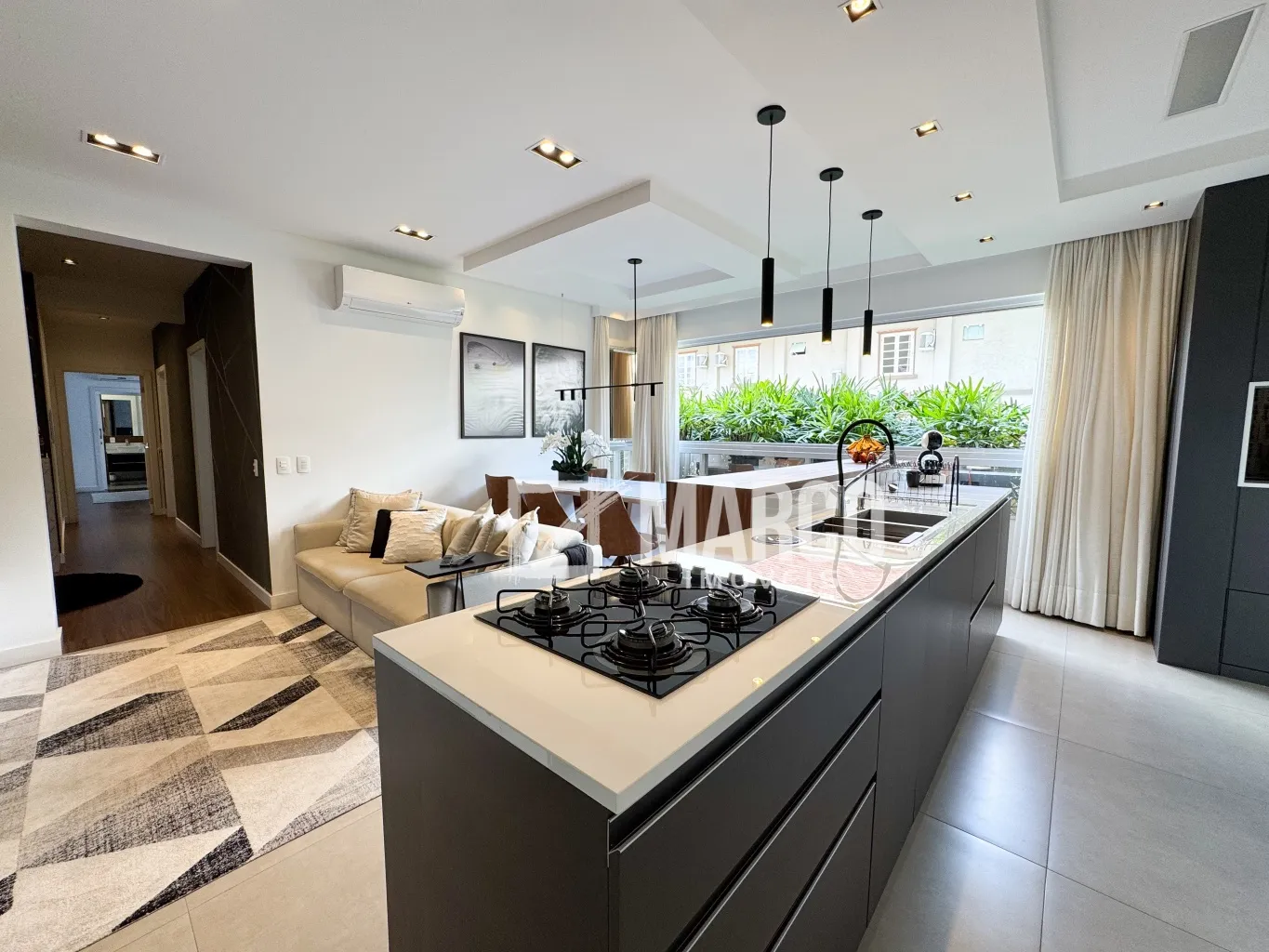 Apartamento semi mobiliado no centro de Pomerode, com 105,06m de área privativa. — foto 3