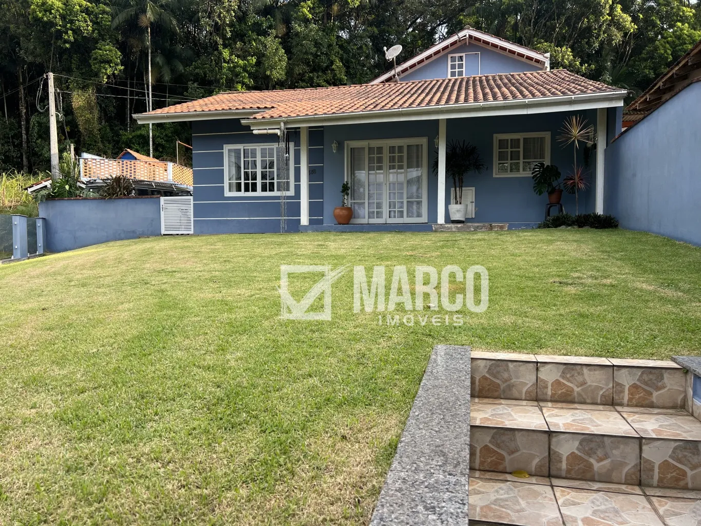Casa de dois andares à venda em Testo Rega, Pomerode - foto 1