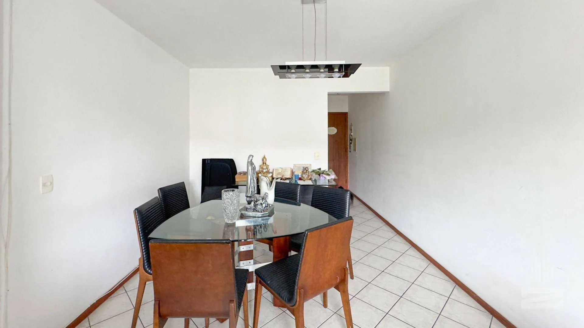 Apartamento à Venda com 3 Dormitórios e Semimobiliado em Ótima Localização no bairro Jardim Blumenau em Blumenau — foto 3